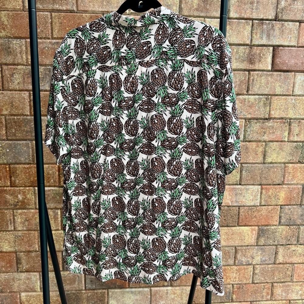 Goodfellow & Co Men’s Tropical Pineapple Casual Camp Collar Button Down Shirt XL - Picture 7 of 7